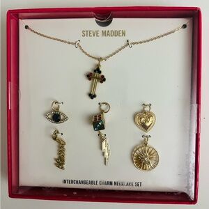 NEW Steve Madden Charm Necklace Set with Box